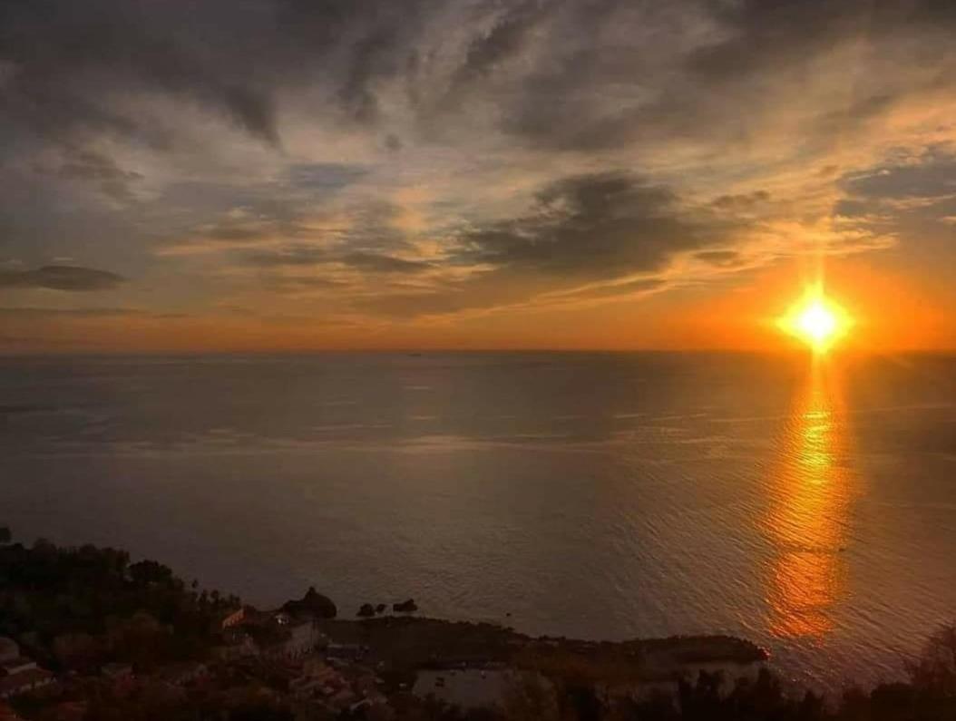 Blue Sky House Bed and Breakfast Ταορμίνα Εξωτερικό φωτογραφία