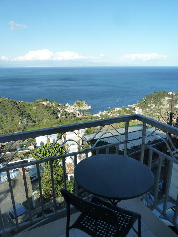 Blue Sky House Bed and Breakfast Ταορμίνα Δωμάτιο φωτογραφία